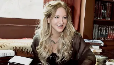 Ли Бардуго (Leigh Bardugo)