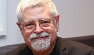 Раймонд Фэйст (Raymond E. Feist)
