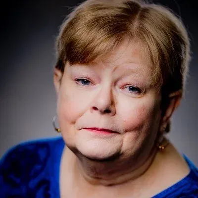 Тамора Пирс (Tamora Pierce)