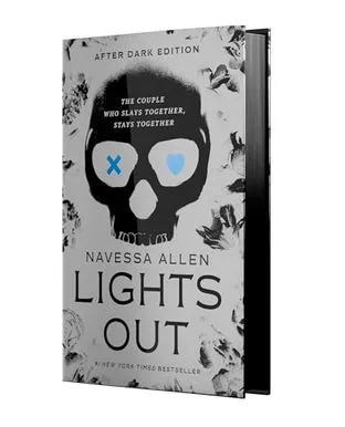 Обложка Lights out (Свет выключен)