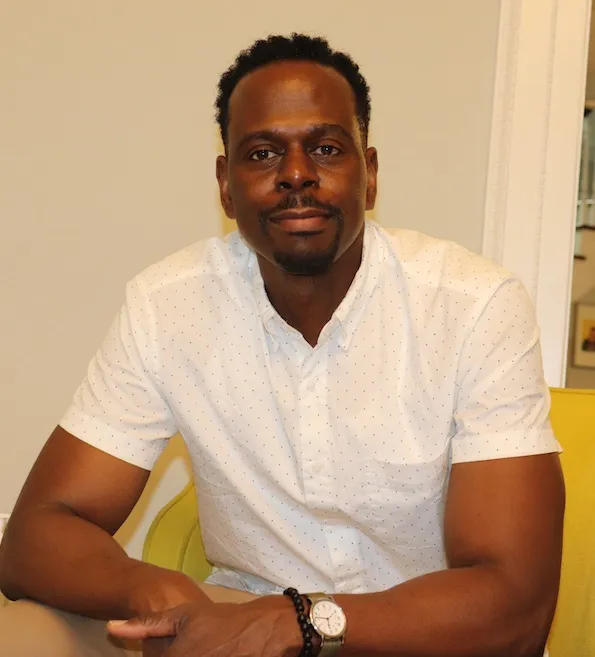 Ф. Джели Кларк (Phenderson Djéli Clark)