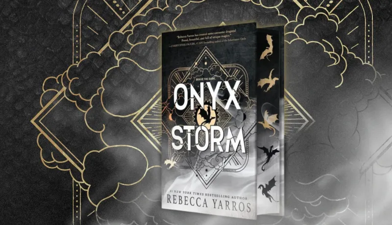 Изображение к статье «Onyx Storm» Ребекки Яррос установил новый рекорд продаж