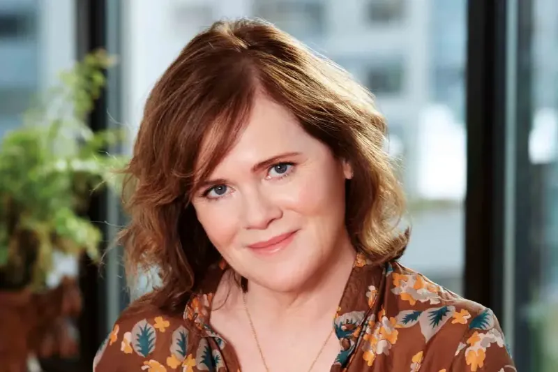 Мария Сэмпл (Maria Semple)