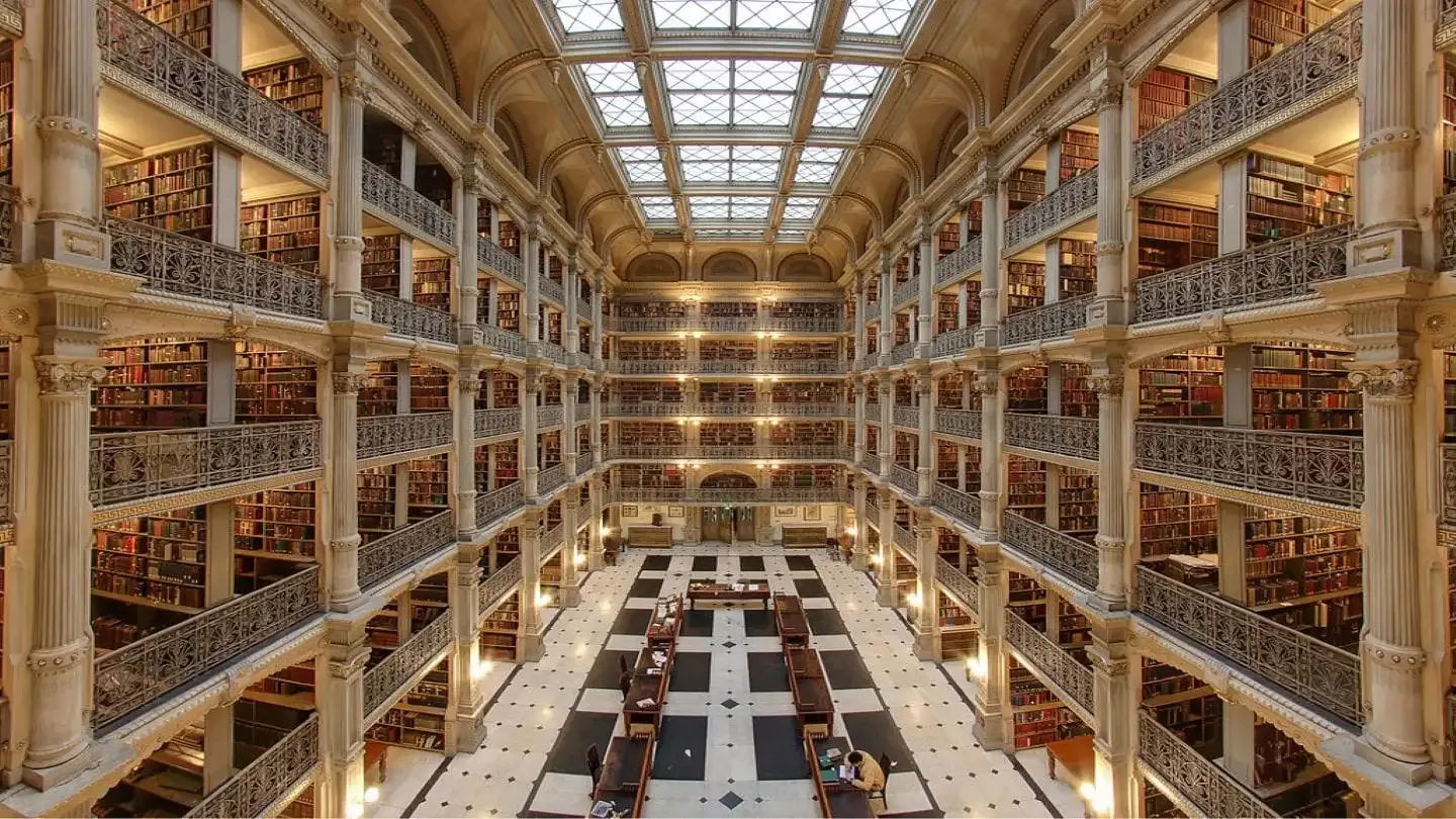 Библиотека Джорджа Пибоди, Балтимор, США Мэтью Петрофф / CC BY-SA