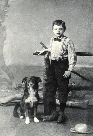Джек Лондон в возрасте 9 лет.