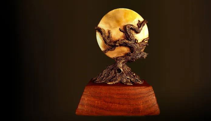 Изображение к статье Лауреаты премии World Fantasy Awards 2025 года